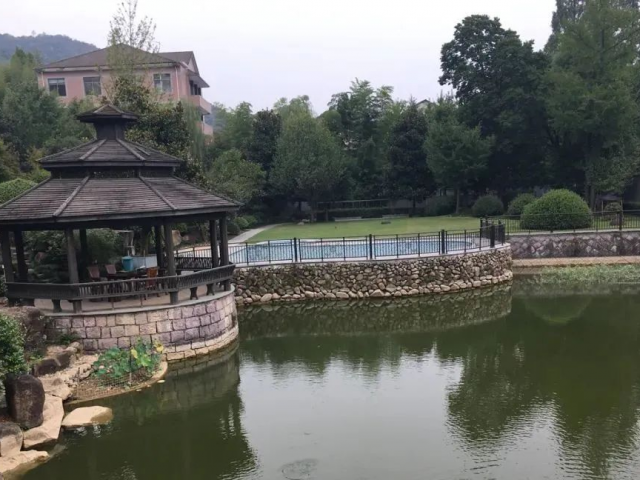 杭州洪庐山庄(图1) 135811604.png